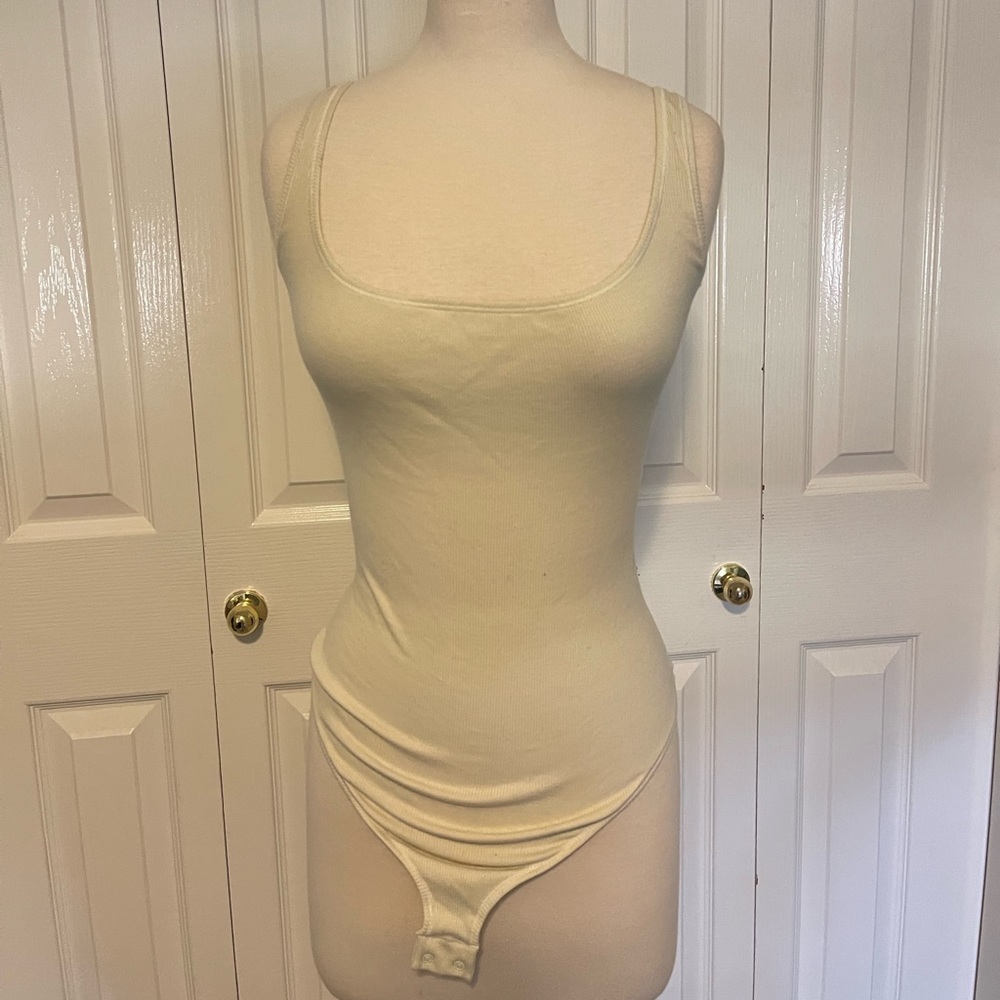 Skims Cotton Rib Square Neck Bodysuit